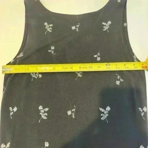 Ann Taylor Black Sheath Dress  with embroidered white flowers (size 10) - Picture 7 of 7